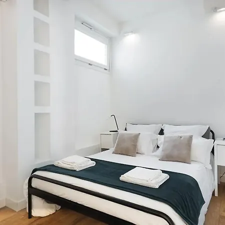 3 Double Bedrooms In Montmartre Near Subway Ac * Parigi