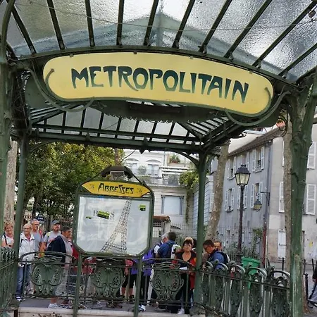 3 Double Bedrooms In Montmartre Near Subway Ac Parigi