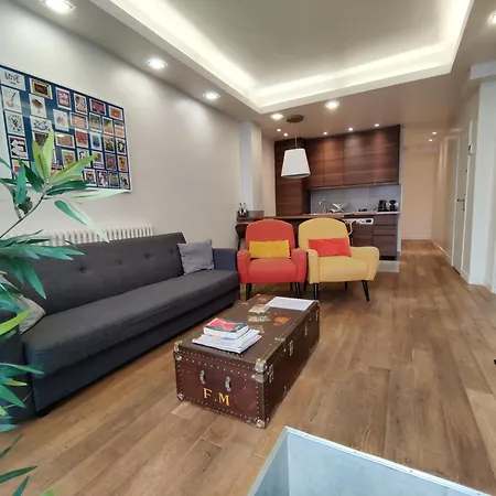 3 Double Bedrooms In Montmartre Near Subway Ac Appartamento Parigi